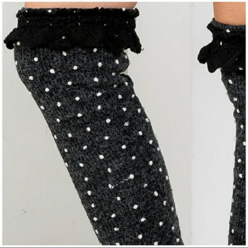 Ryu A'reve Polka Dot Crochet Lace Leg Warmer Over the Knee Boot Toppers - Picture 5 of 5